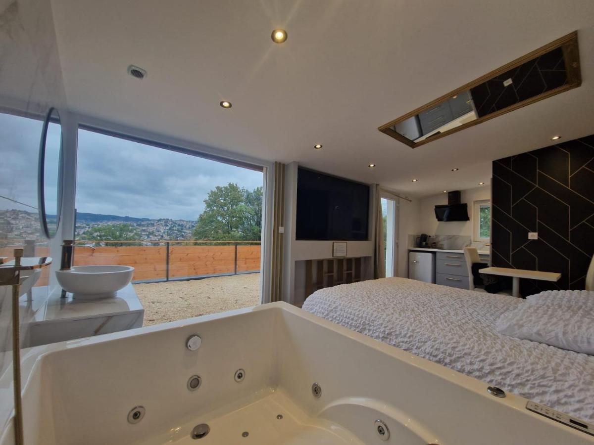 L'Experience Love Room Saint-Jean-Bonnefonds ภายนอก รูปภาพ