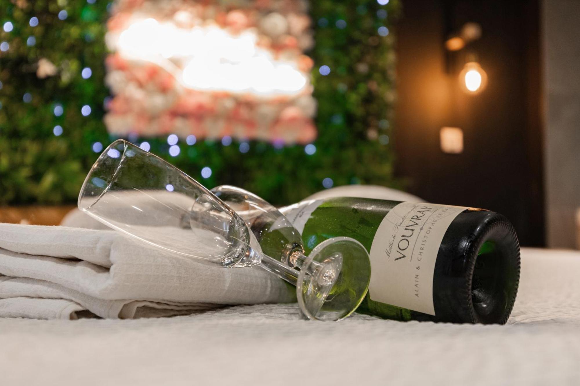 L'Experience Love Room Saint-Jean-Bonnefonds ภายนอก รูปภาพ