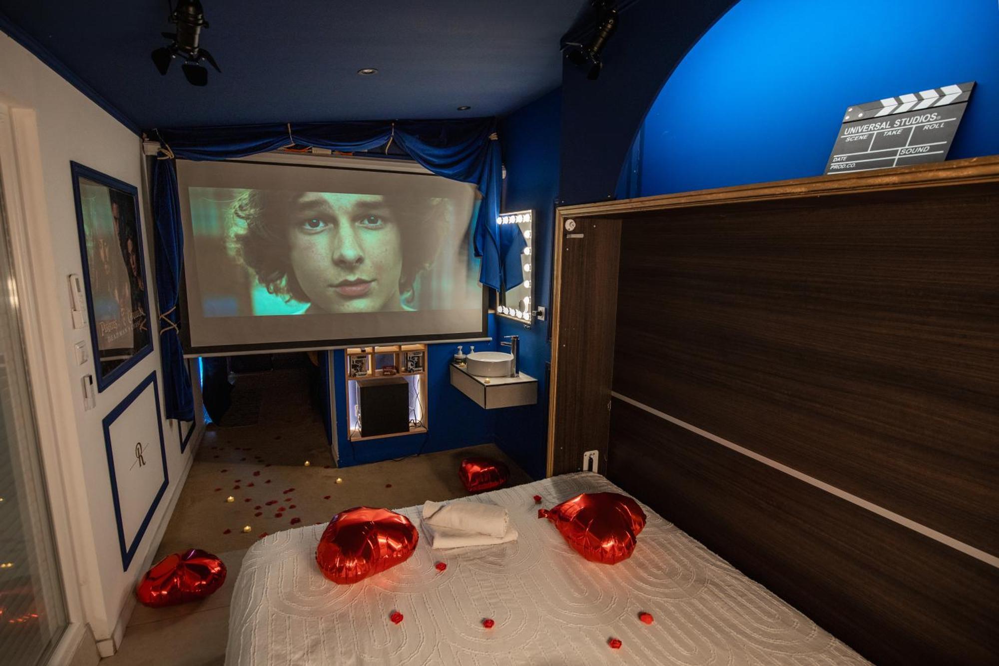 L'Experience Love Room Saint-Jean-Bonnefonds ภายนอก รูปภาพ