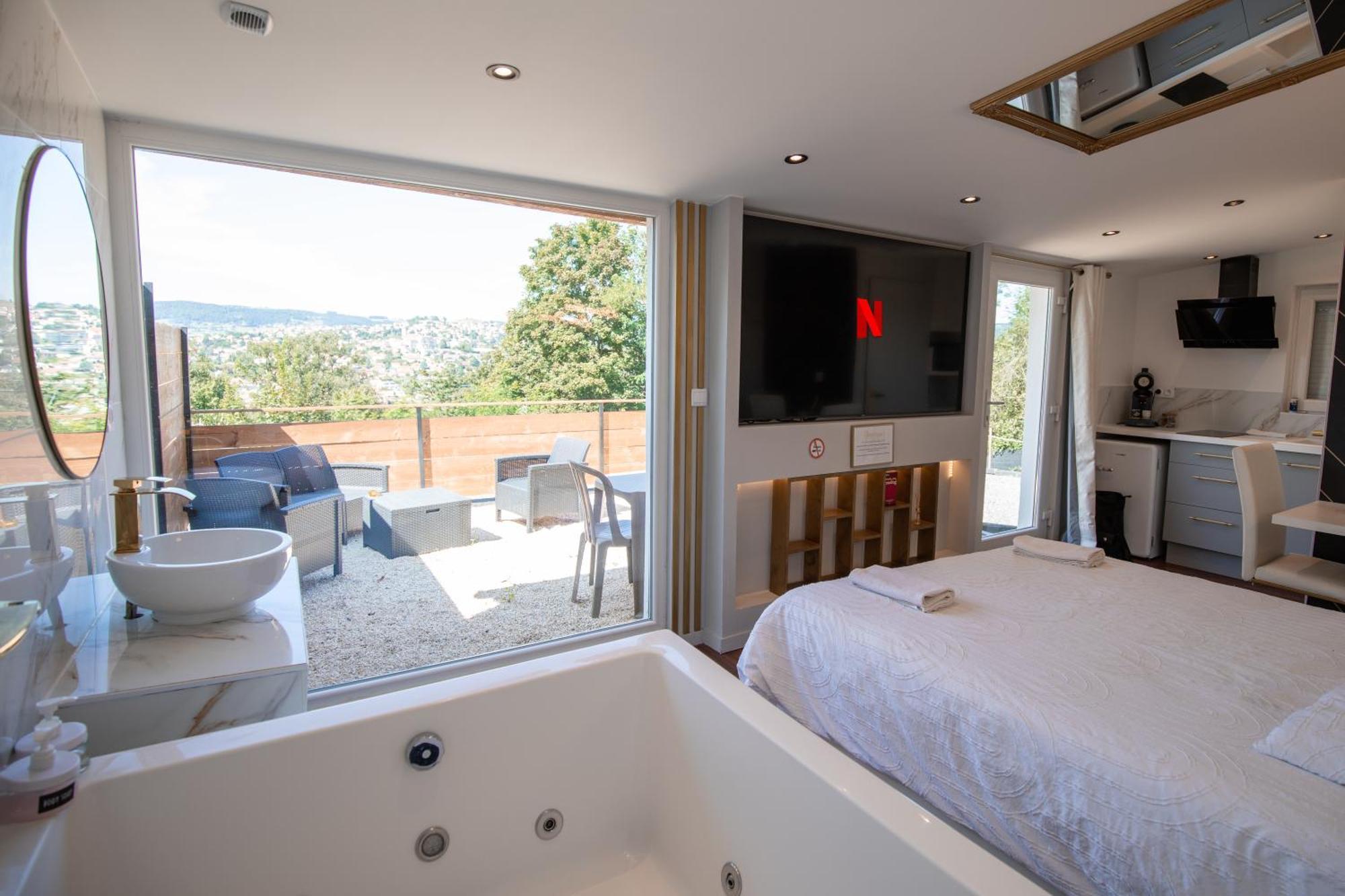 L'Experience Love Room Saint-Jean-Bonnefonds ภายนอก รูปภาพ